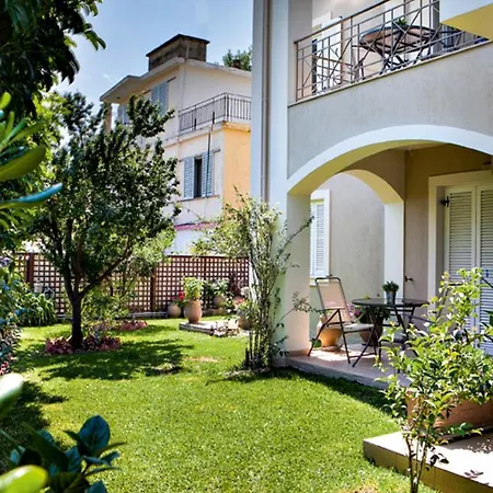 Notos Luxury & Apartment *